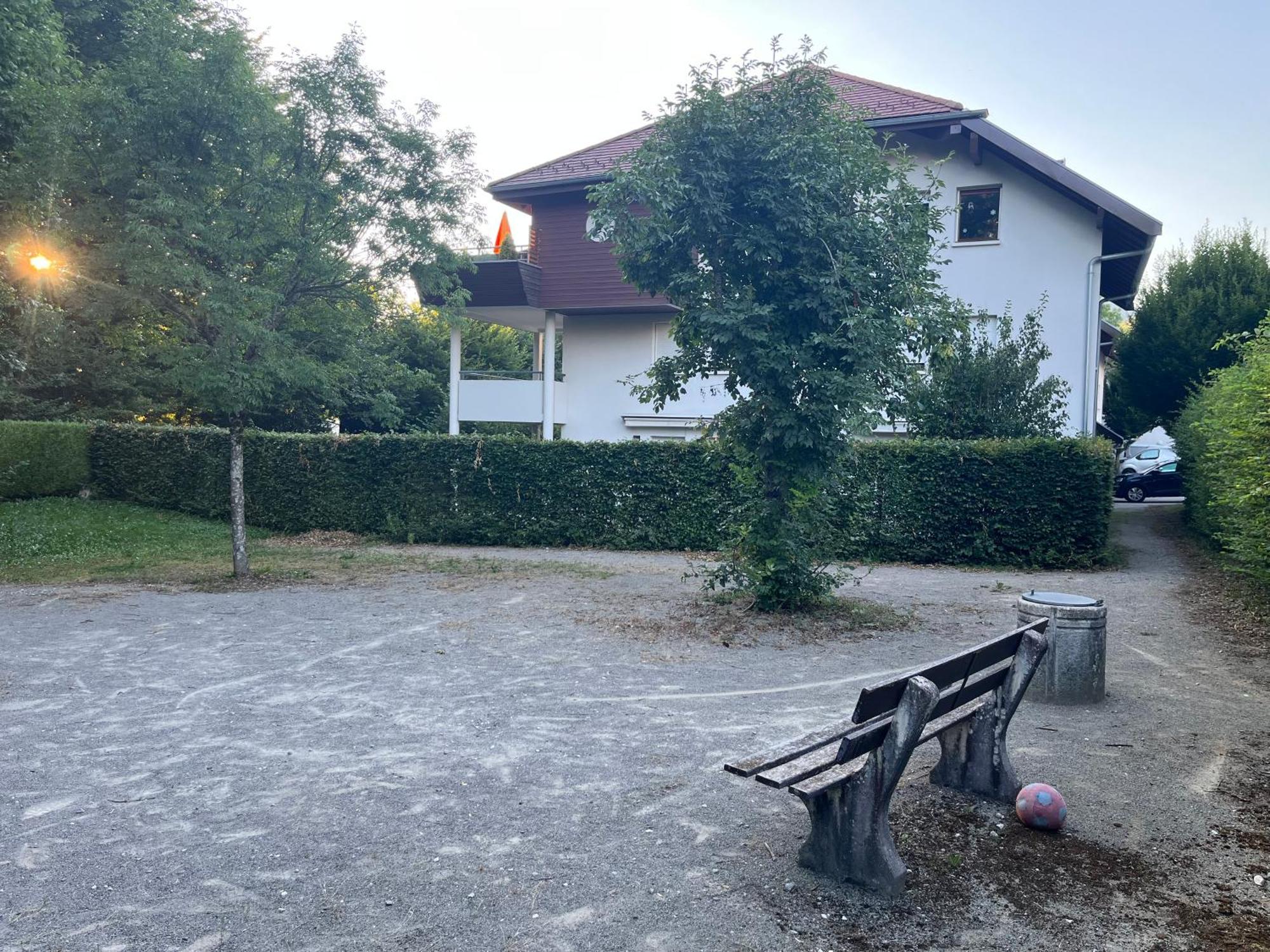 Entre Lac D'Annecy Et Montagnes, Golf Et Parapente A Pieds Talloires Room photo